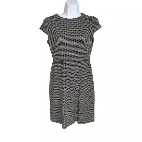 Amanda + Chelsea Geometric Print Dress Size 2 - Elegant Cap Sleeve Fit & Flare - Picture 4 of 7